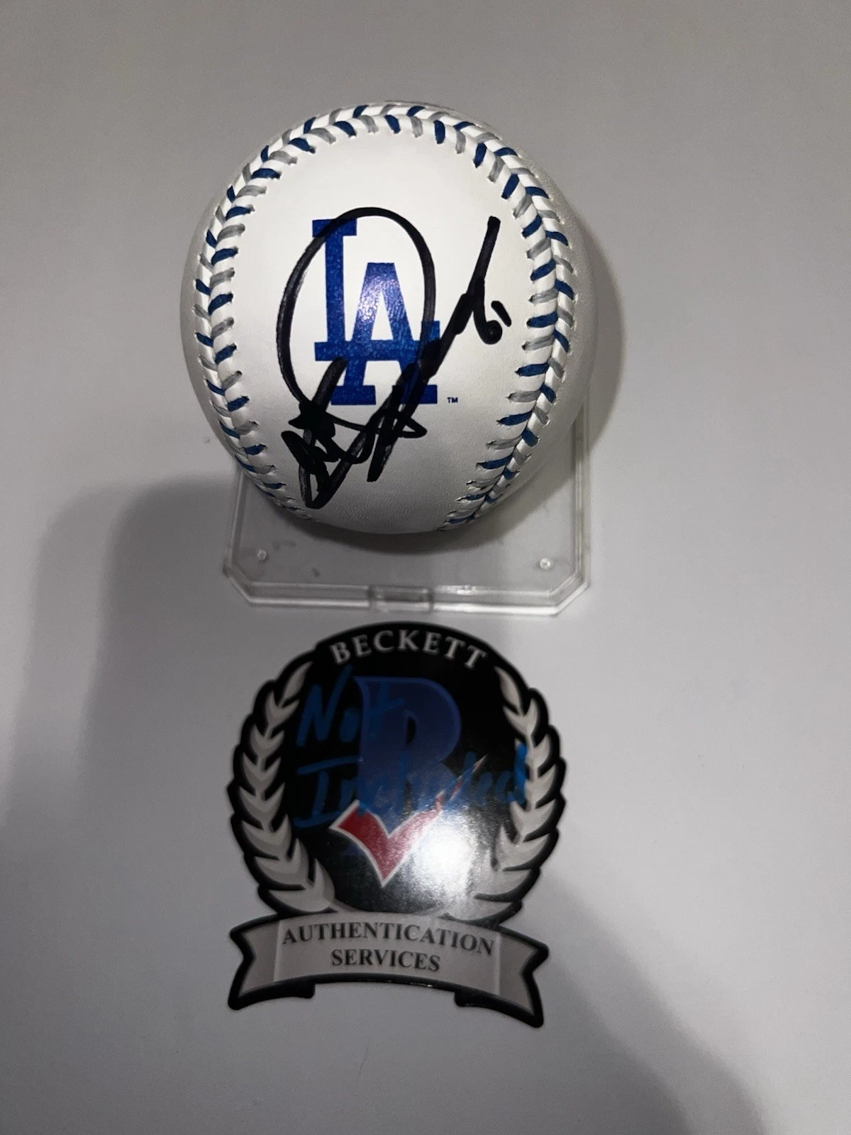 Chan Ho Park Signed Official Los Angeles Dodgers Team Stitched Baseball Beckett