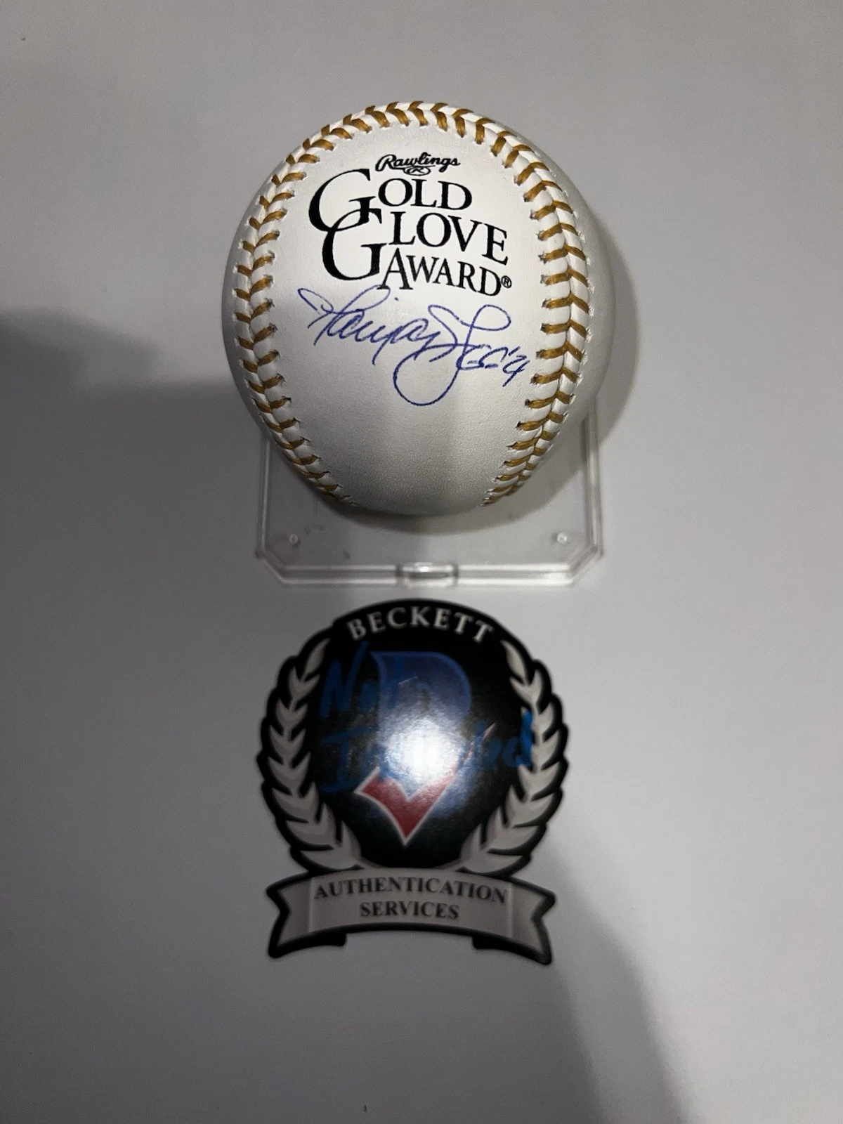 Harrison Bader Signed Official Gold Glove Baseball San Francisco Giants Beckett