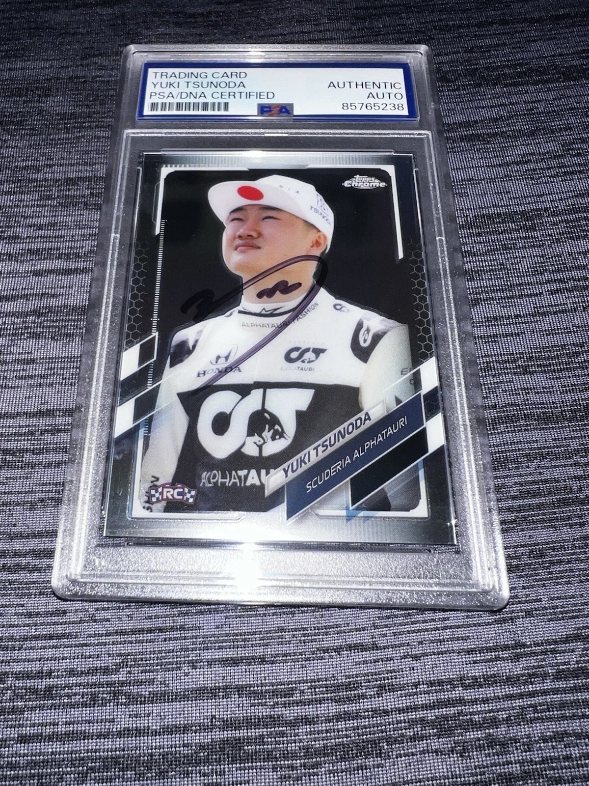 Yuki Tsunoda Signed 2021 Topps Chrome F1 Card #49 RC Japan Legend PSA/DNA