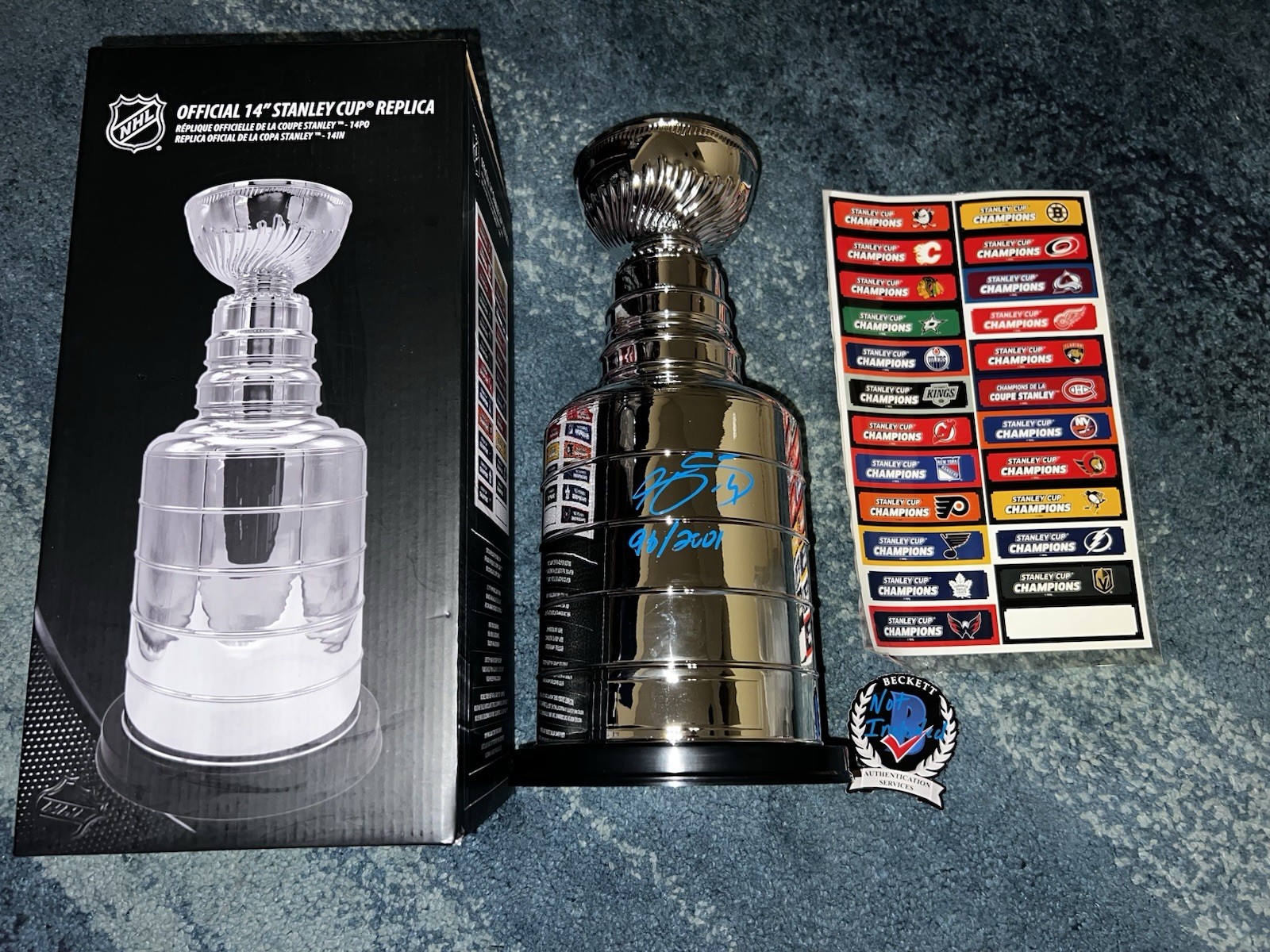 Joe Sakic Signed Official 14” Stanley Cup Replica Colorado Avalanche Beckett