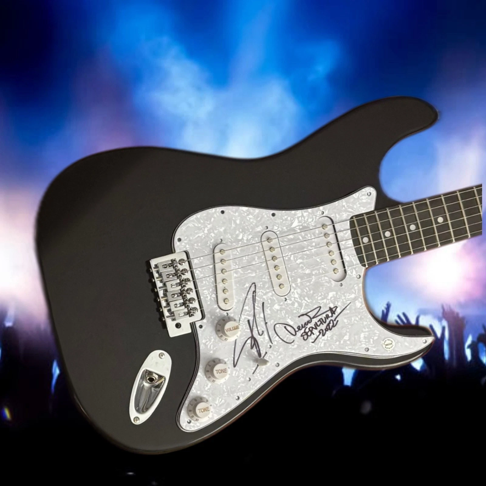 GFA Paulo Jr. & Derrick Green Band * SEPULTURA *  Signed Electric Guitar COA
