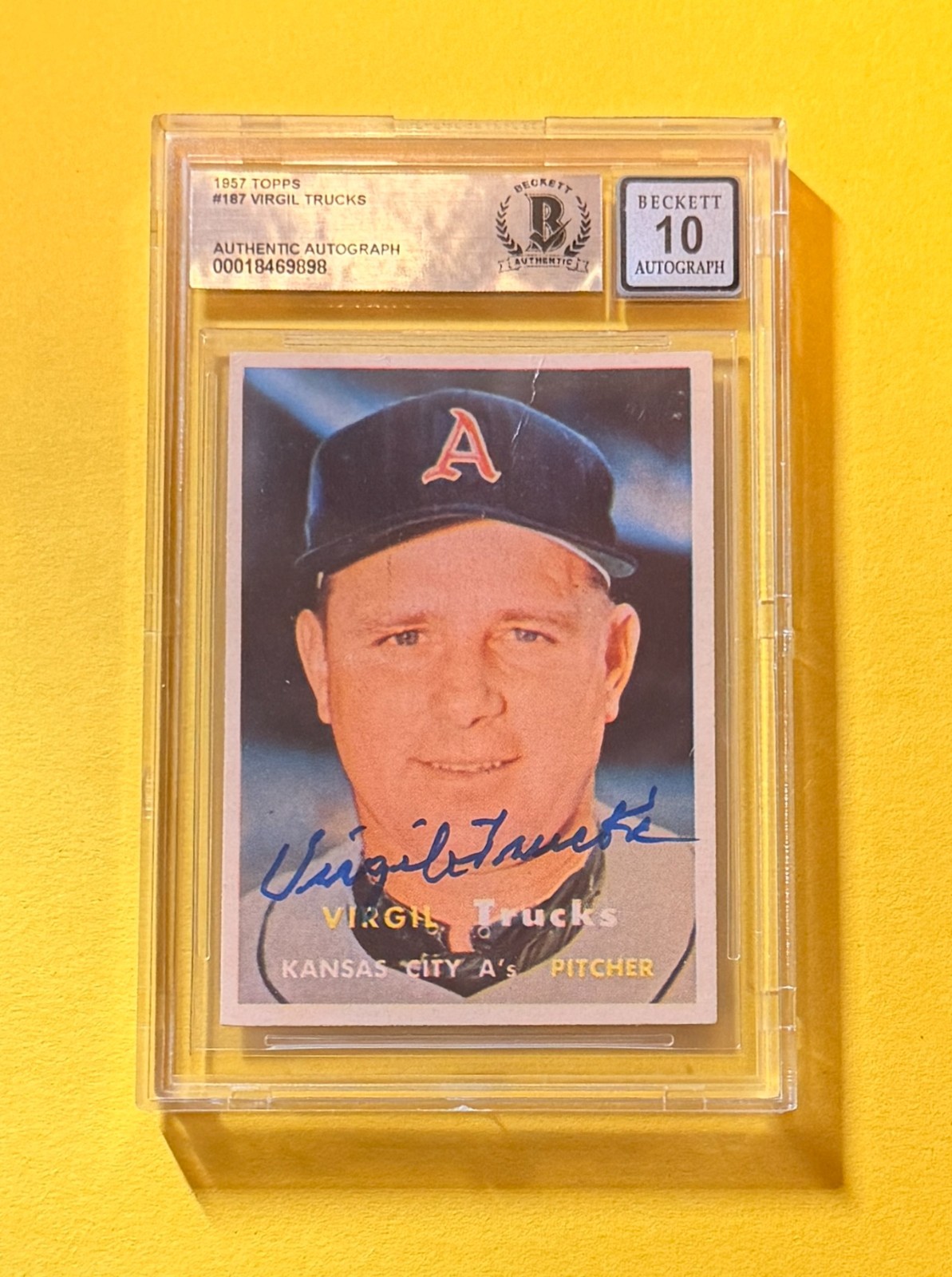 1957 TOPPS VIRGIL TRUCKS ROOKIE #187 SIGNED AUTO CARD BECKETT 10 AUTHENTIC A'S