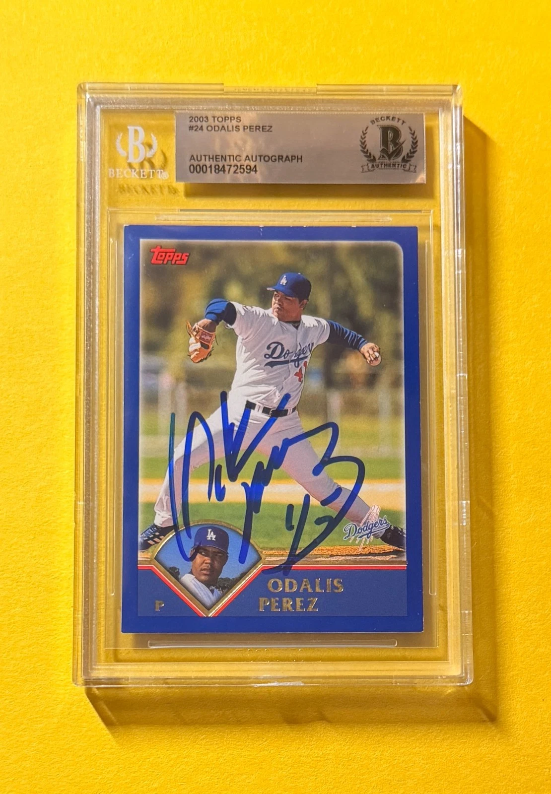 2003 TOPPS ODALIS PEREZ #24 SIGNED AUTO CARD BECKETT AUTHENTIC DODGERS