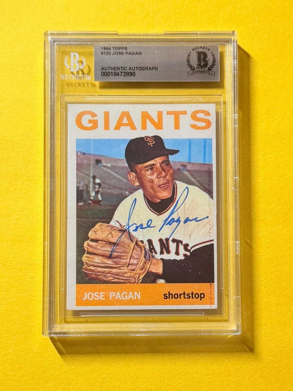 1964 TOPPS JOSE PAGAN #123 SIGNED AUTO CARD BECKETT AUTHENTIC GIANTS