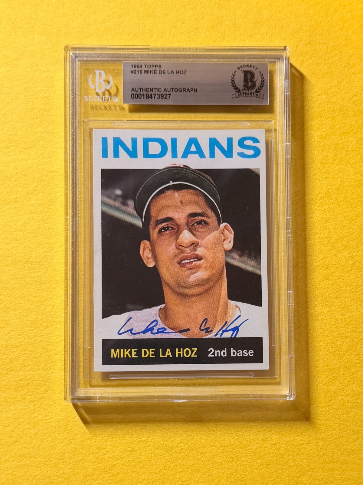 1964 TOPPS MIKE DE LA HOZ #216 SIGNED AUTO CARD BECKETT AUTHENTIC CLEVELAND