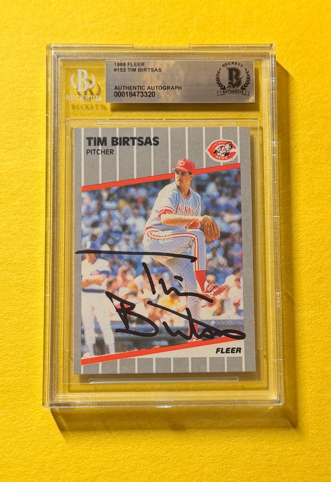 1989 FLEER TIM BIRTSAS #152 SIGNED AUTO CARD BECKETT AUTHENTIC REDS