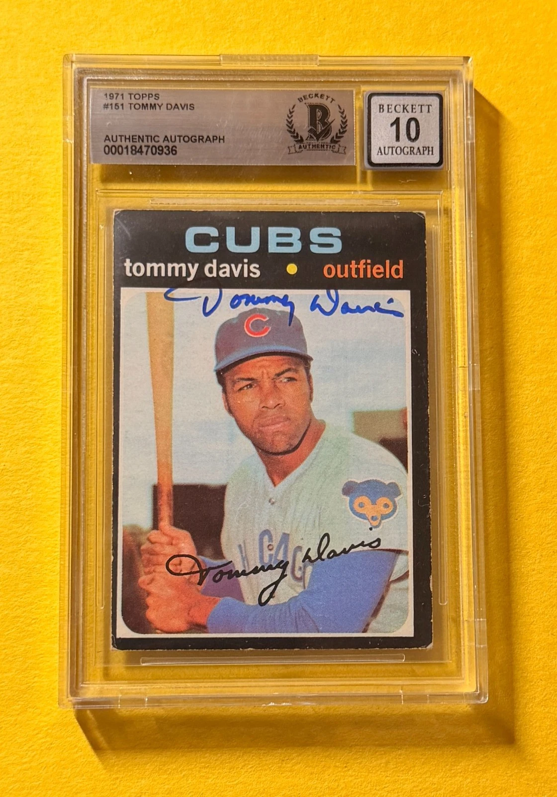 1971 TOPPS TOMMY DAVIS #151 SIGNED AUTO CARD BECKETT 10 AUTHENTIC CUBS