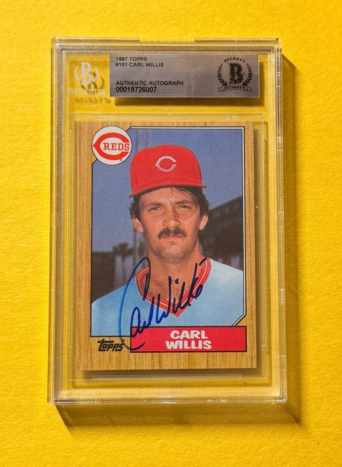 1987 TOPPS CARL WILLIS #101 SIGNED AUTO CARD BECKETT AUTHENTIC REDS