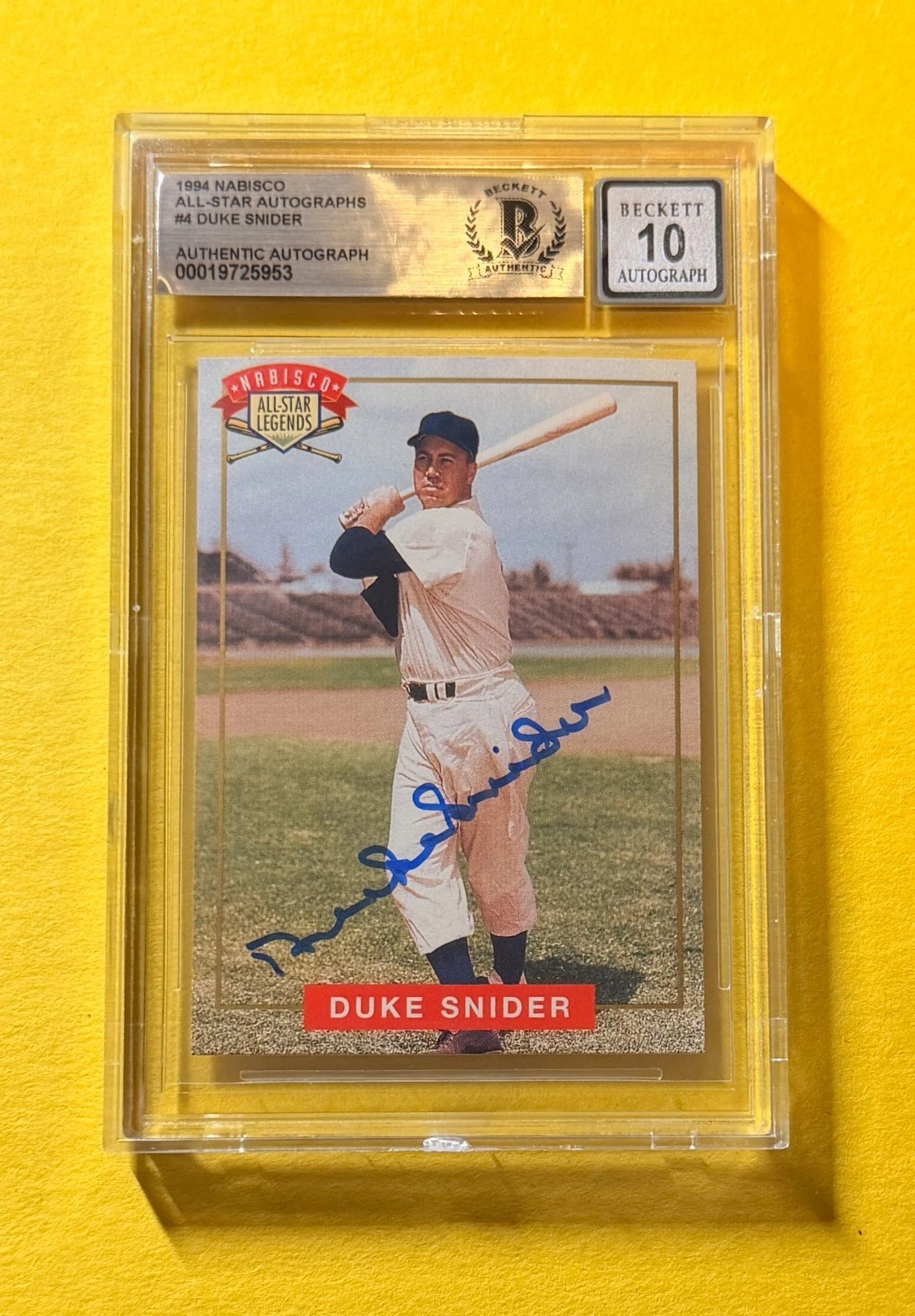 1994 NABISCO ALL-STAR AUTOS DUKE SNIDER #4 SIGNED AUTO CARD BECKETT 10 AUTHENTIC