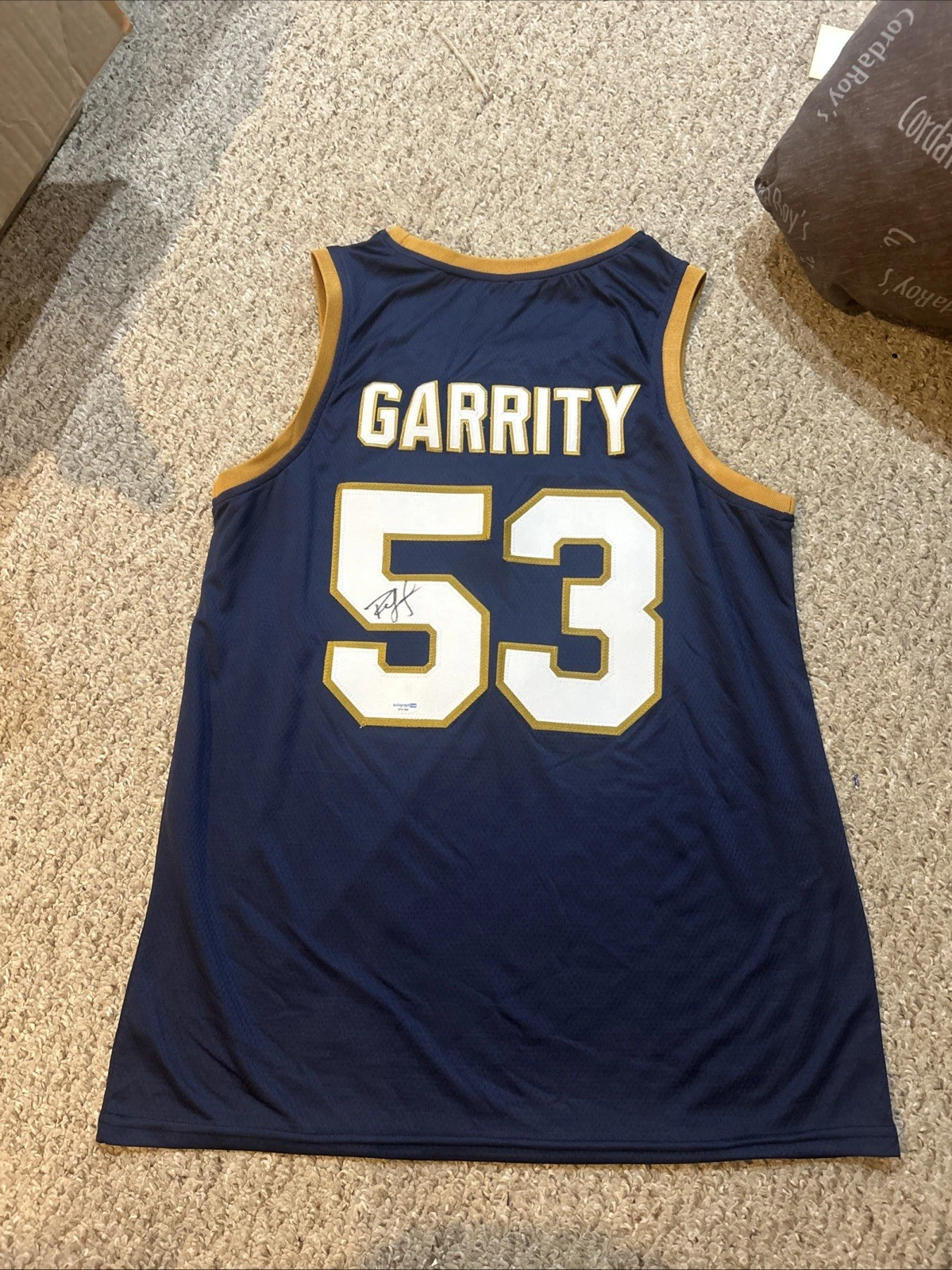 NOTRE DAME FIGHTING IRISH- PAT GARRITY SIGNED AUTOGRAPH JERSEY ACOA BASKETBALL