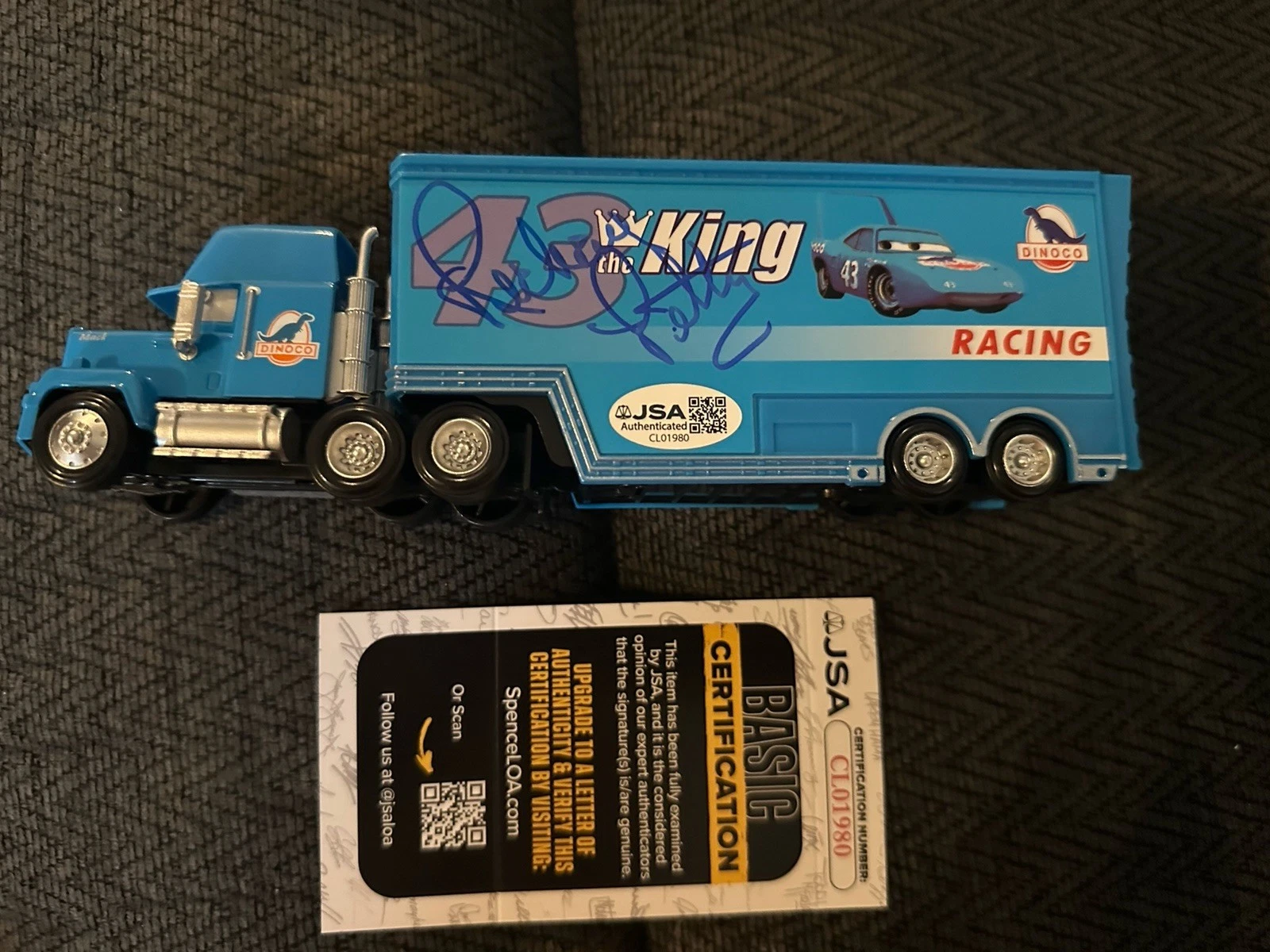 Richard Petty Signed 1:55 Diecast Nascar Hauler JSA Authentication COA Cars King