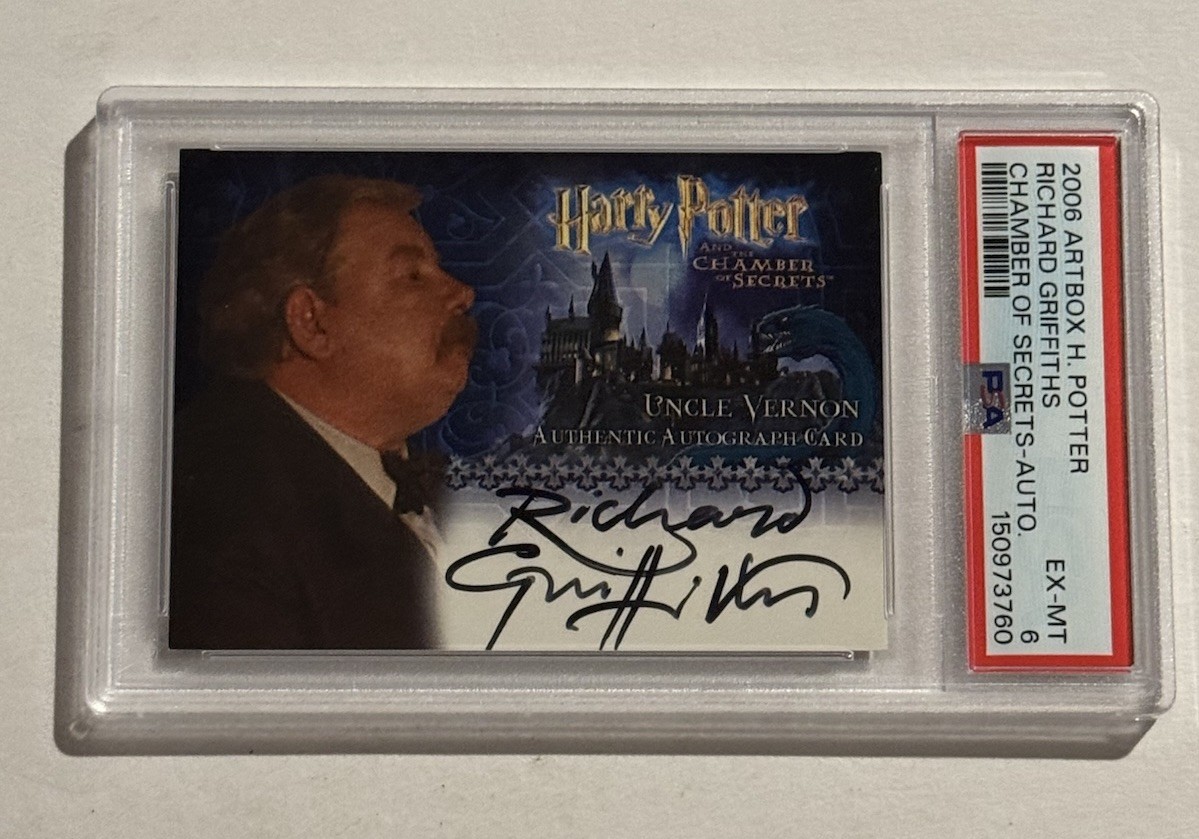 2006 ARTBOX Harry Potter COS AUTO Richard Griffiths Uncle Vernon PSA 6