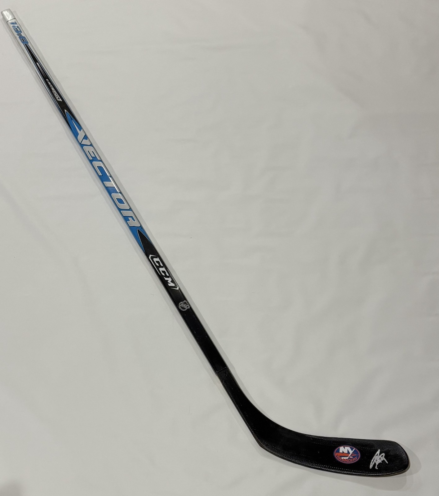 ANDERS LEE SIGNED FULL SIZE STICK NEW YORK ISLANDERS CCM SHAFT HESP BLAD JSA COA