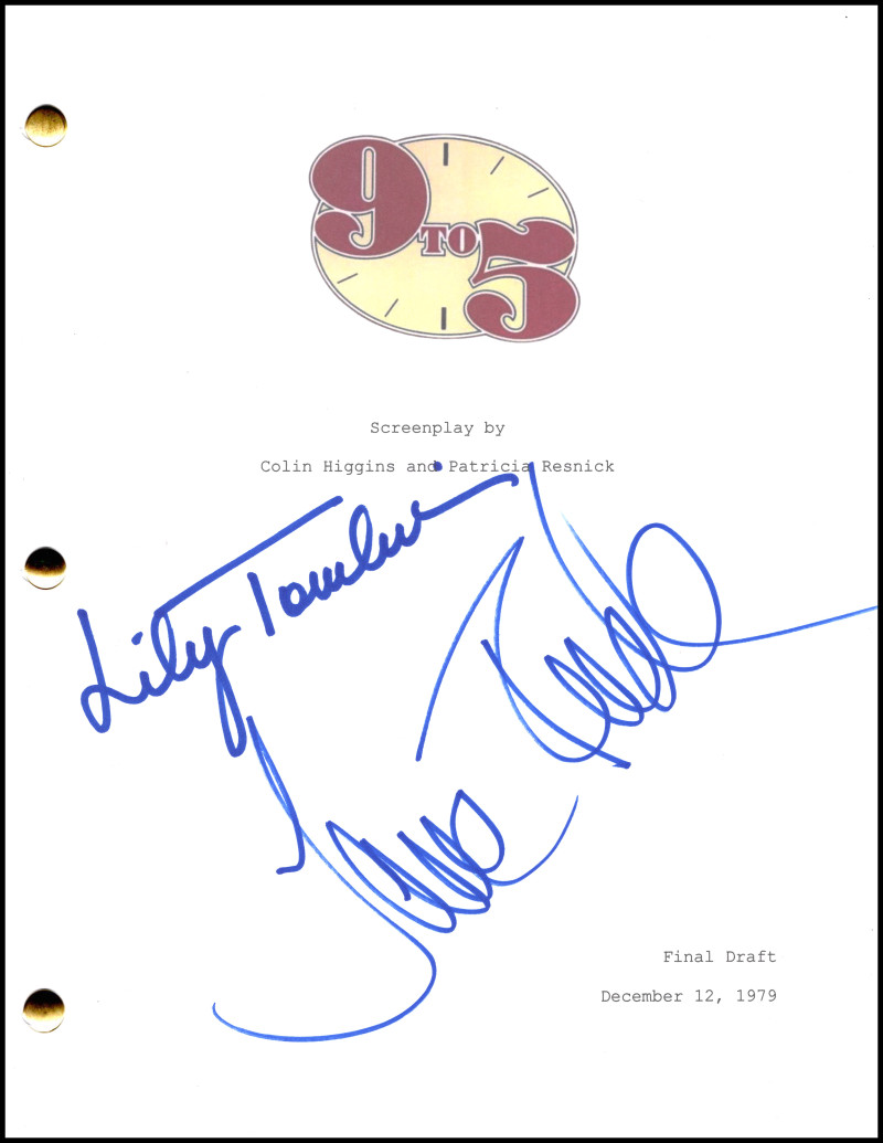 Jane Fonda & Lily Tomlin Signed Autograph 9 to 5 Movie Script w/ Dolly Parton