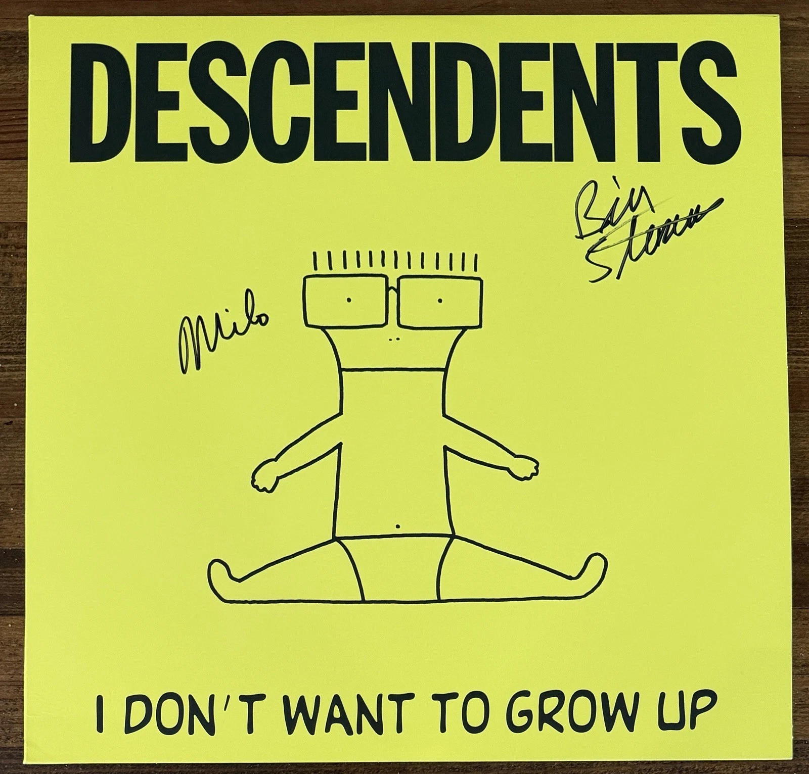 The Descendants SIGNED I Dont Want To Grow Up LP Cover AUTOGRAPH Beckett BAS COA