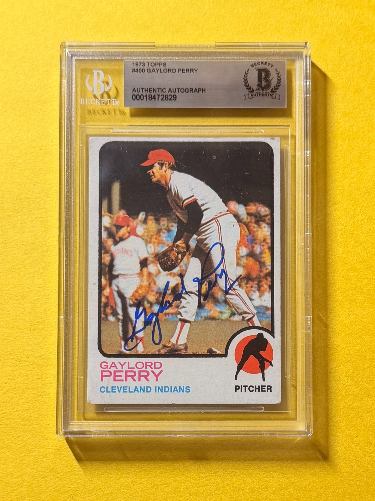 1973 TOPPS GAYLORD PERRY #400 SIGNED AUTO CARD BECKETT AUTHENTIC CLEVELAND