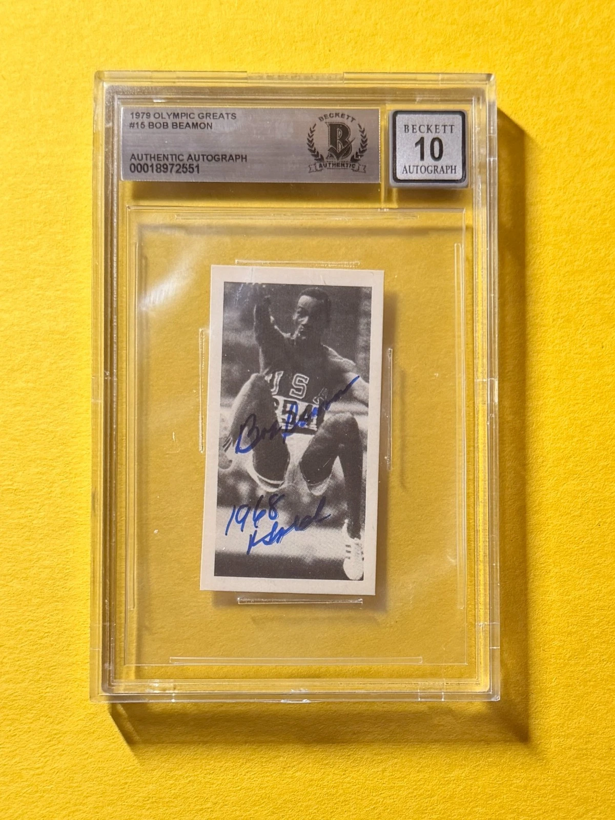 1979 OLYMPIC GREATS BOB BEAMON #15 SIGNED AUTO CARD BECKETT 10 AUTHENTIC