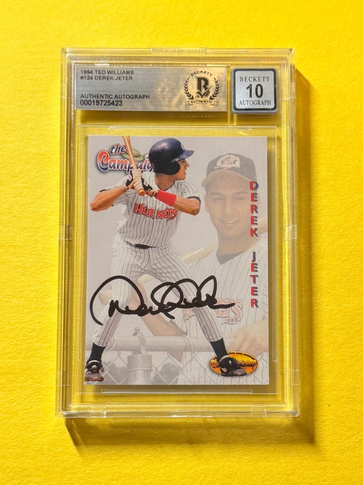 1994 TED WILLIAMS DEREK JETER #124 SIGNED AUTO CARD BECKETT 10 AUTHENTIC
