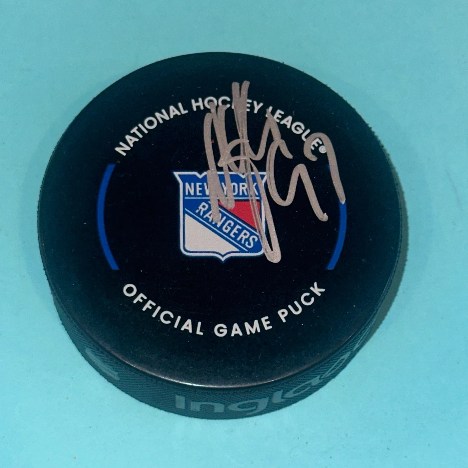 MIKA ZIBANEJAD Signed New York RANGERS Official GAME Puck Beckett (BAS)