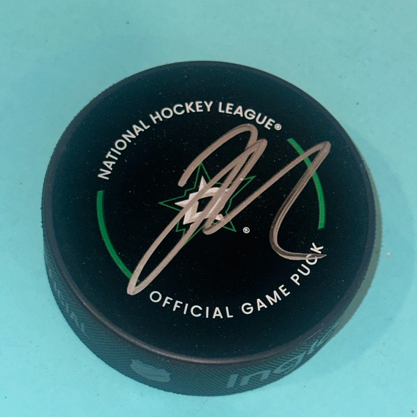 JASON ROBERTSON Signed Dallas STARS Official GAME Puck Beckett (BAS)