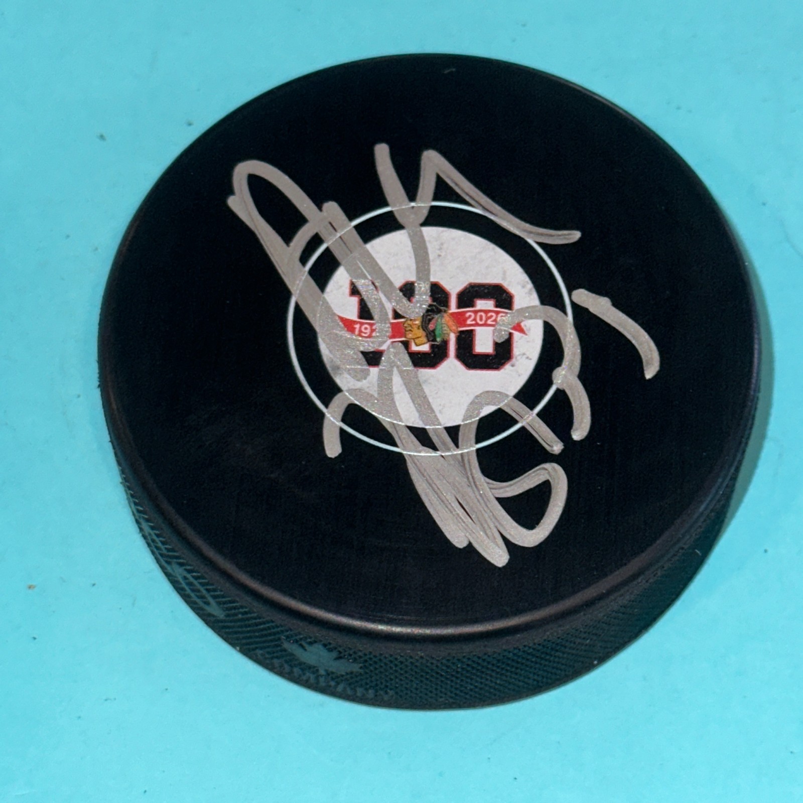 DUSTIN BYFUGLIEN Signed Chicago BLACKHAWKS 100th Anniversary Puck Beckett (BAS)