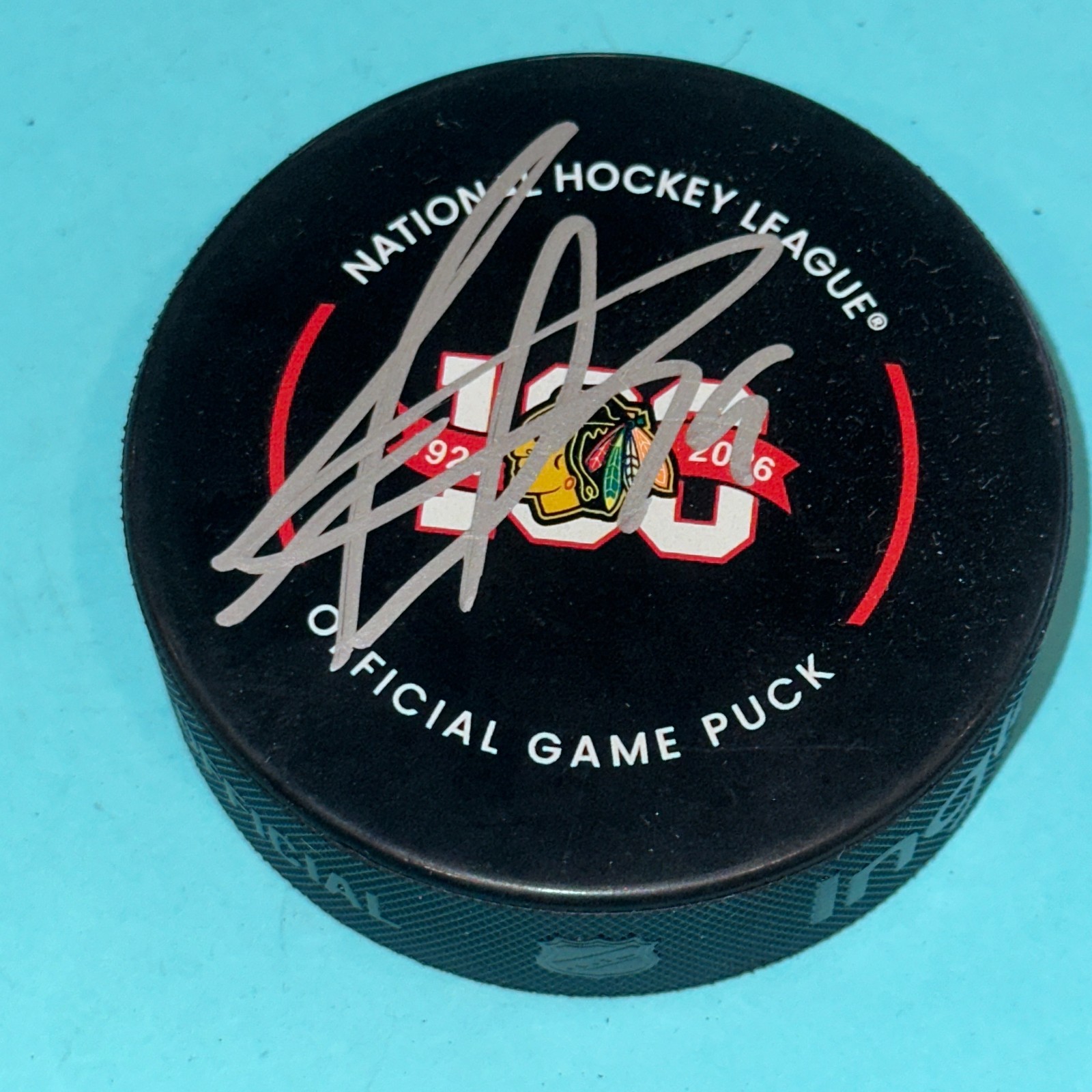 JONATHAN TOEWS Signed BLAKHAWKS 100th Ann Official GAME Puck Beckett (BAS)
