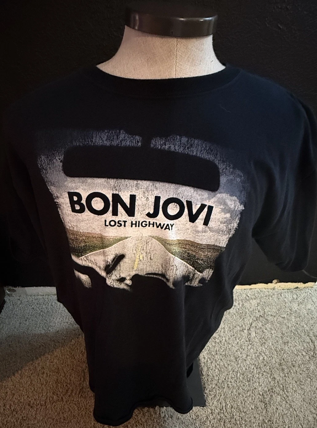 Bon Jovi 2007 Lost Highway Tour Black  Large T-Shirt Unisex