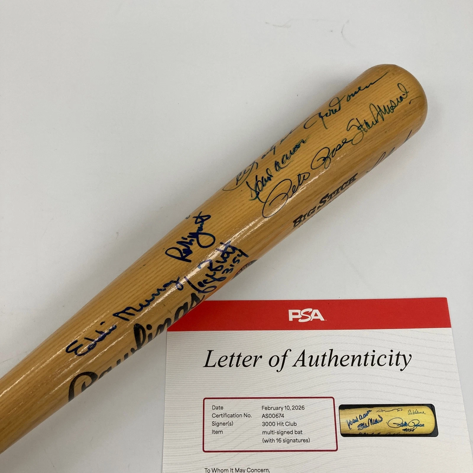 3,000 Hit Club Multi Signed Baseball Bat Willie Mays Hank Aaron 16 Sigs PSA DNA