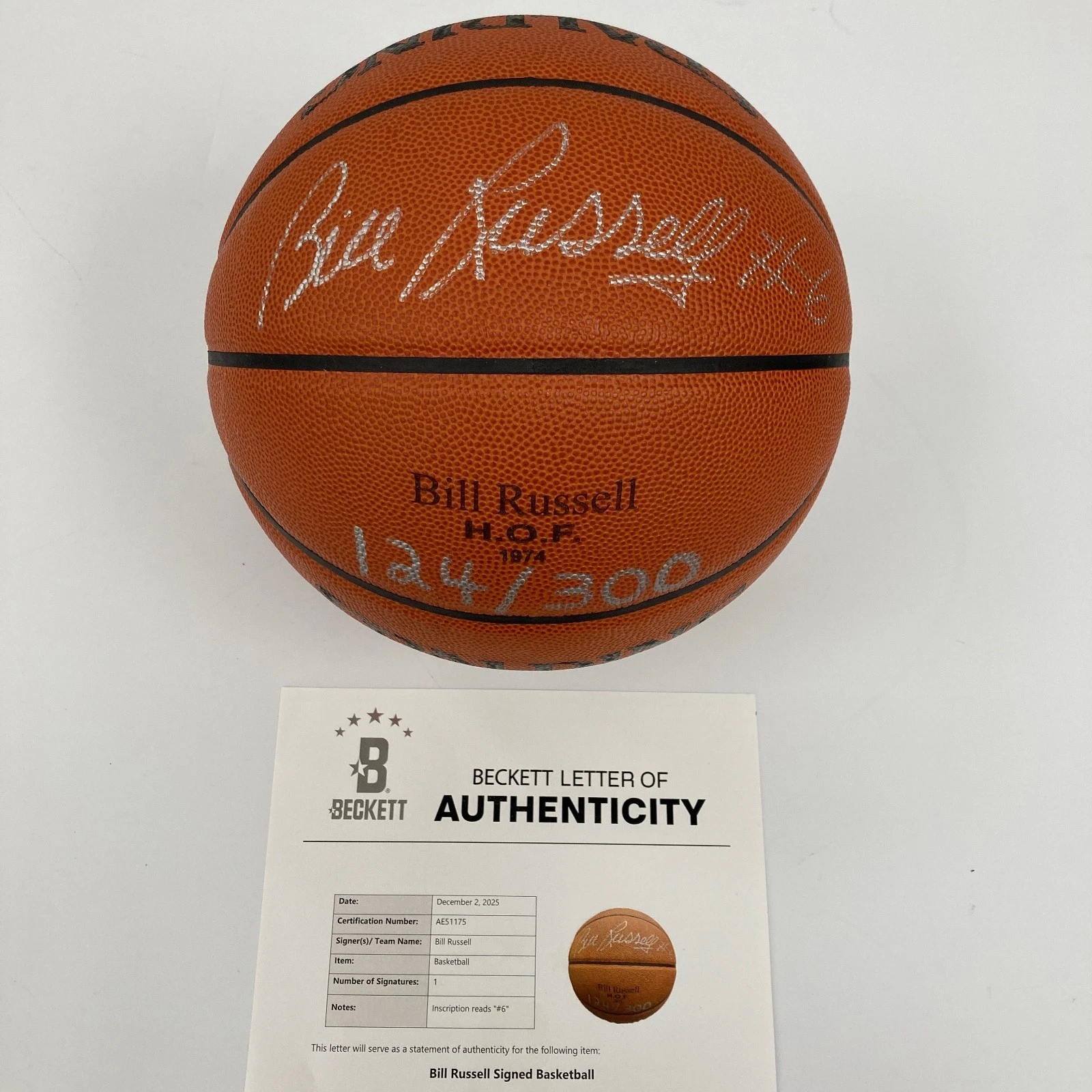 Bill Russell Signed 1974 Hall Of Fame Official Game Basketball Beckett COA