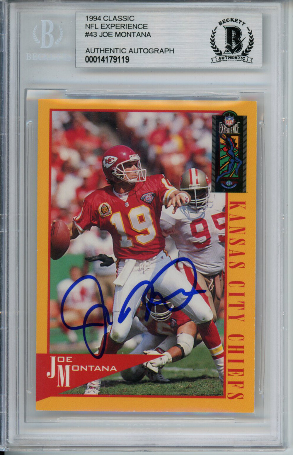 Joe Montana Autographed 1994 Classic #43 Trading Card Beckett Slab 37507
