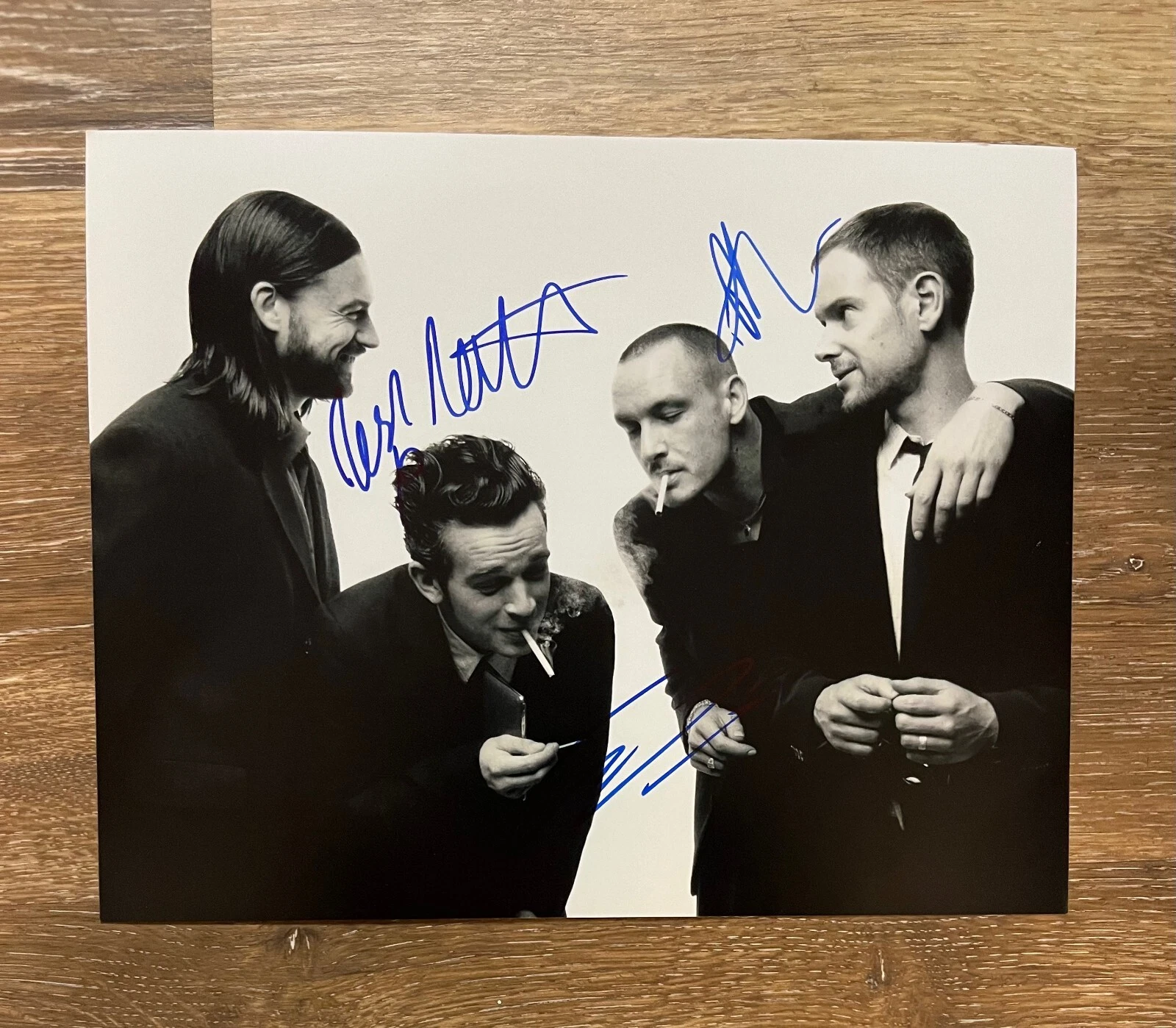 * THE 1975 * signed 11x14 photo * MATT HEALY, ROSS, ADAM & GEORGE * PROOF * 4
