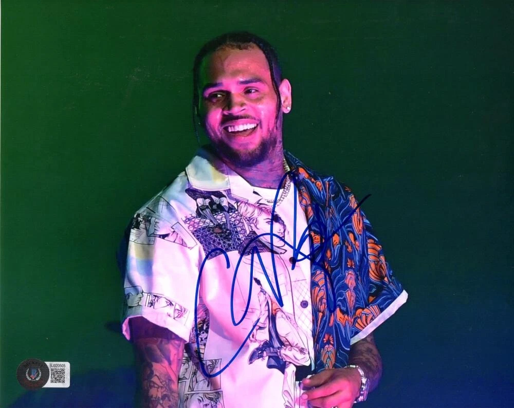 Chris Brown Signed Autograph 8x10 Photo - Exclusive Fortune X w/ Beckett COA