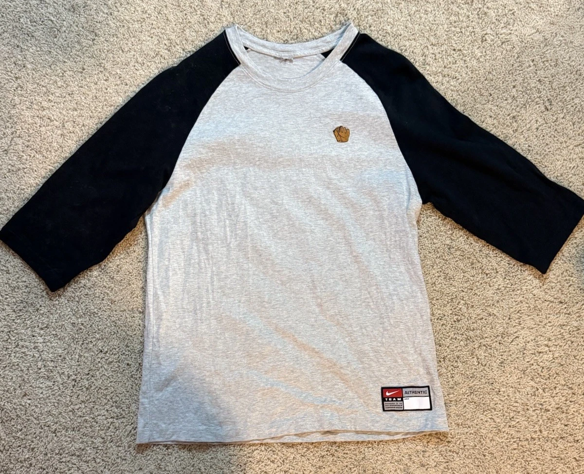 Nike SB Raglan Skate T-Shirt Grey Heather/Black Size S/M