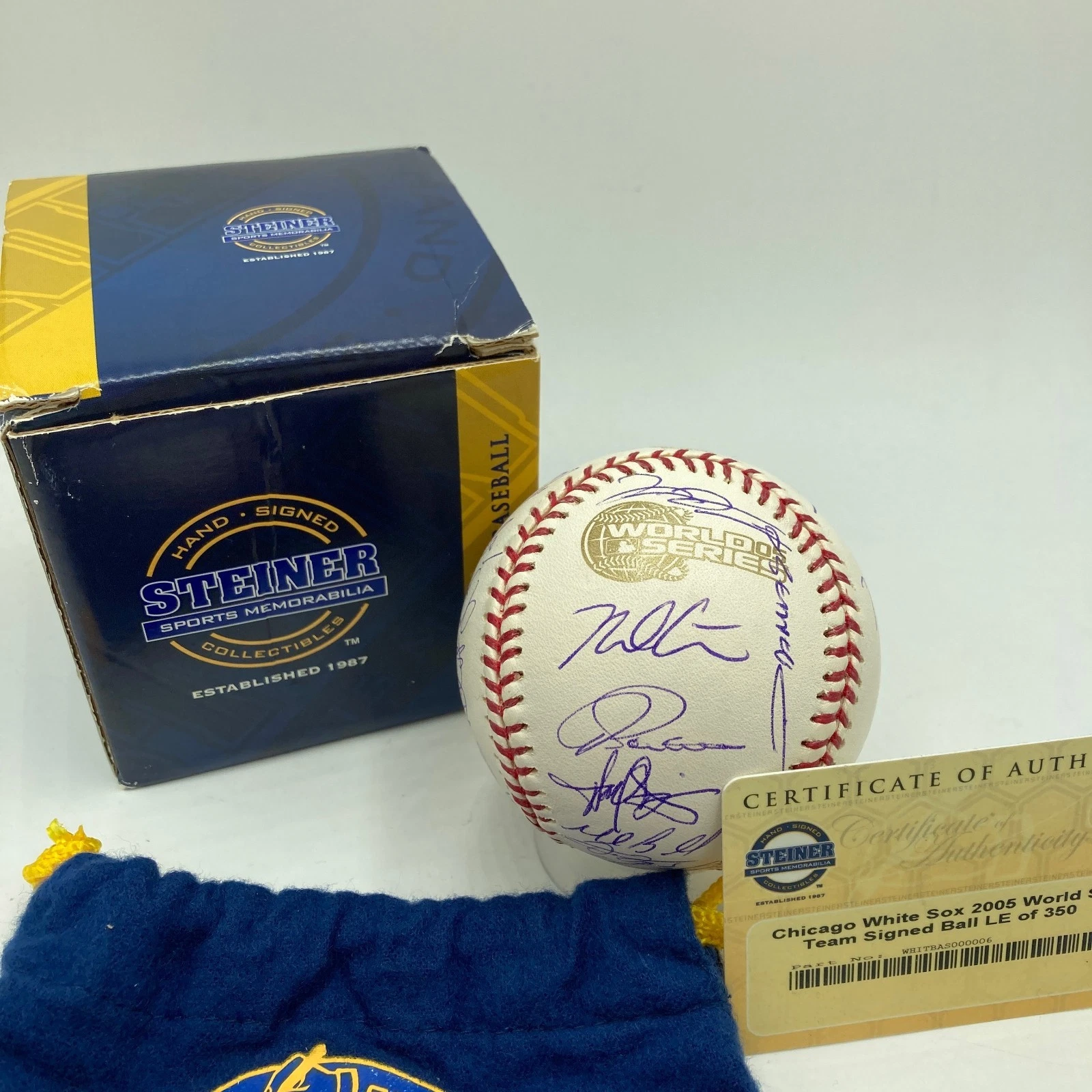 2005 Chicago White Sox Team Signed World Series Baseball Steiner COA