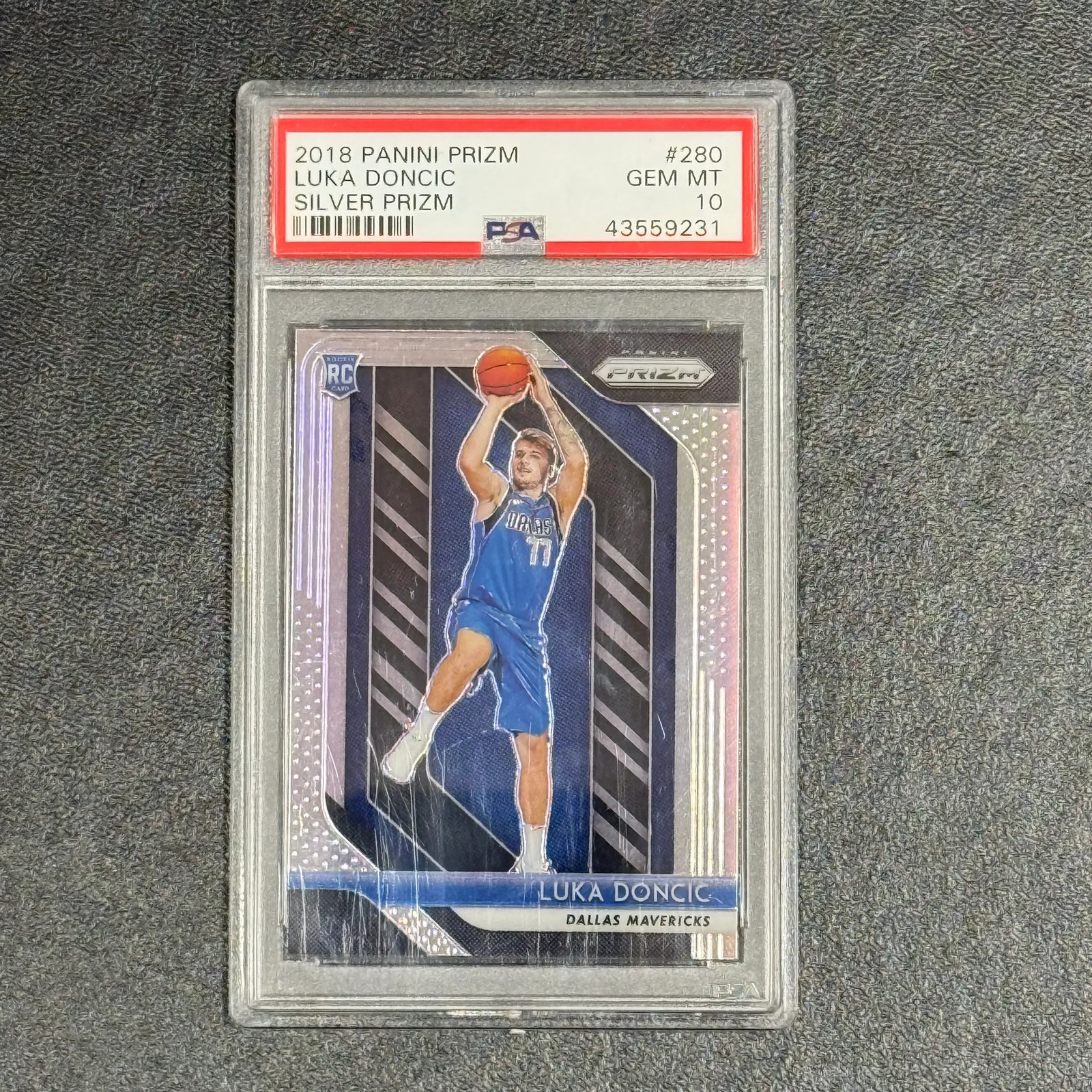 2018 Panini Prizm Silver#280 Luka Doncic Signed Card PSA 10 Dallas Mavericks