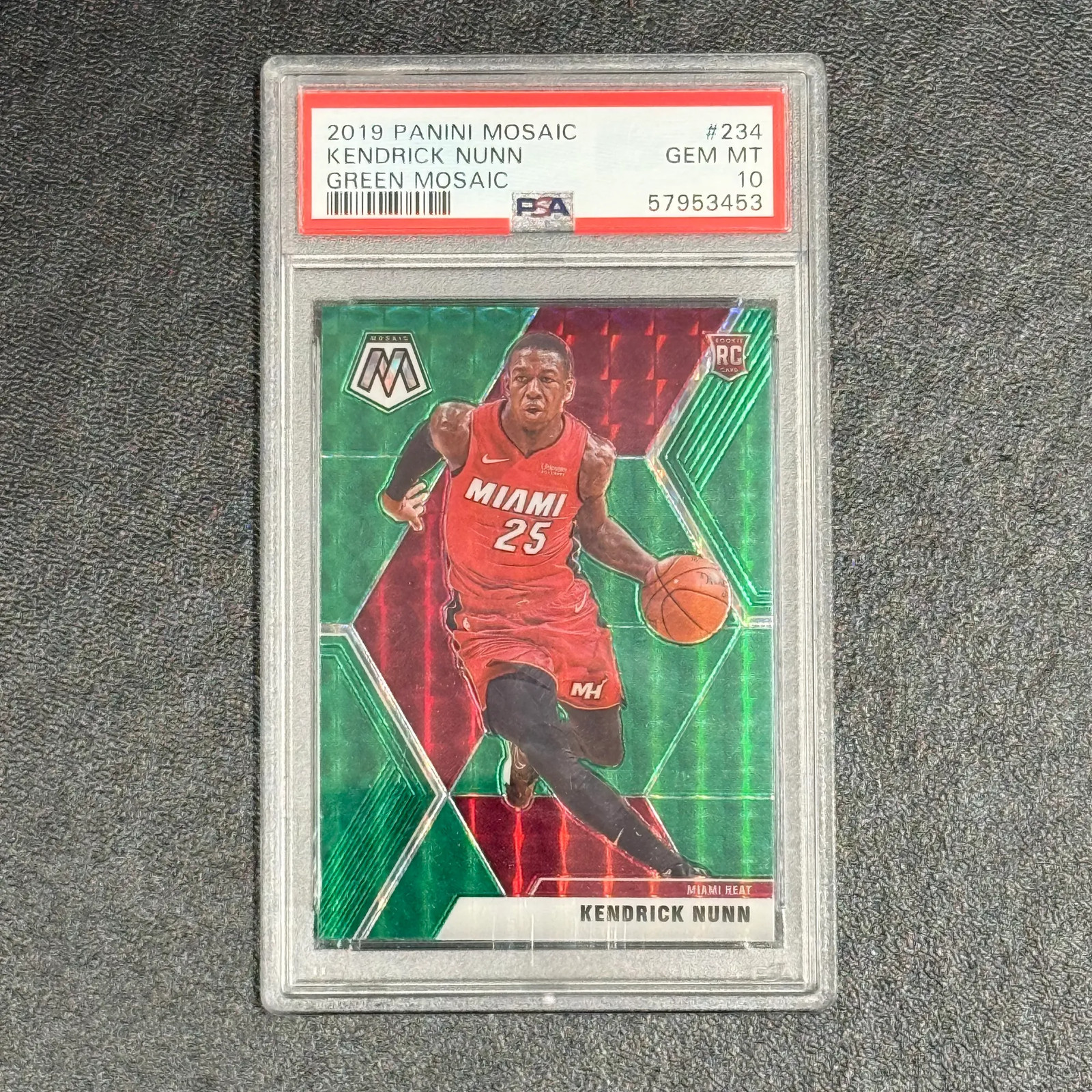 2019 Panini Mosaic Green#234 Kendrick Nunn Signed Card PSA 10 Miami Heat