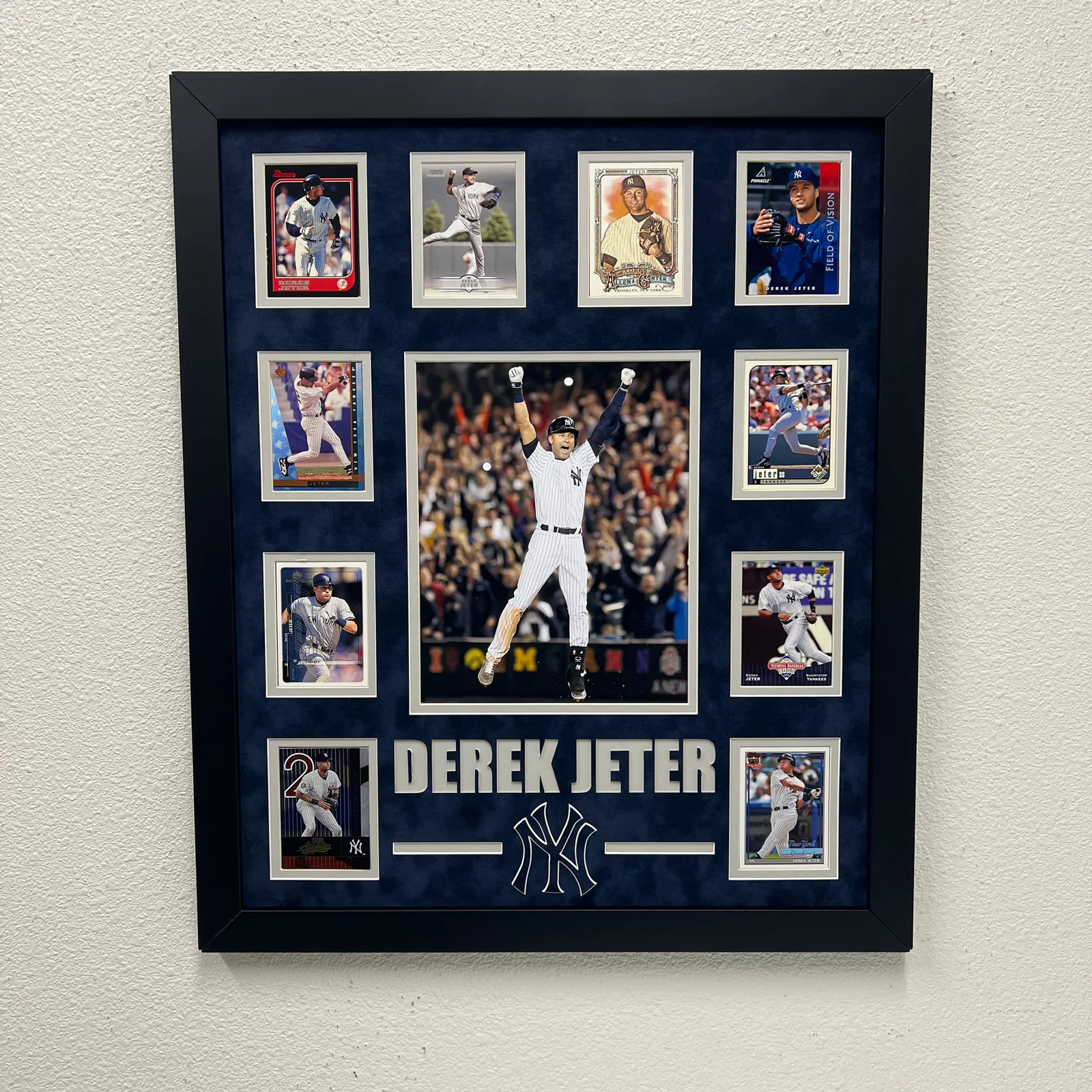 Derek Jeter 10-Card Custom Display Frame New York Yankees