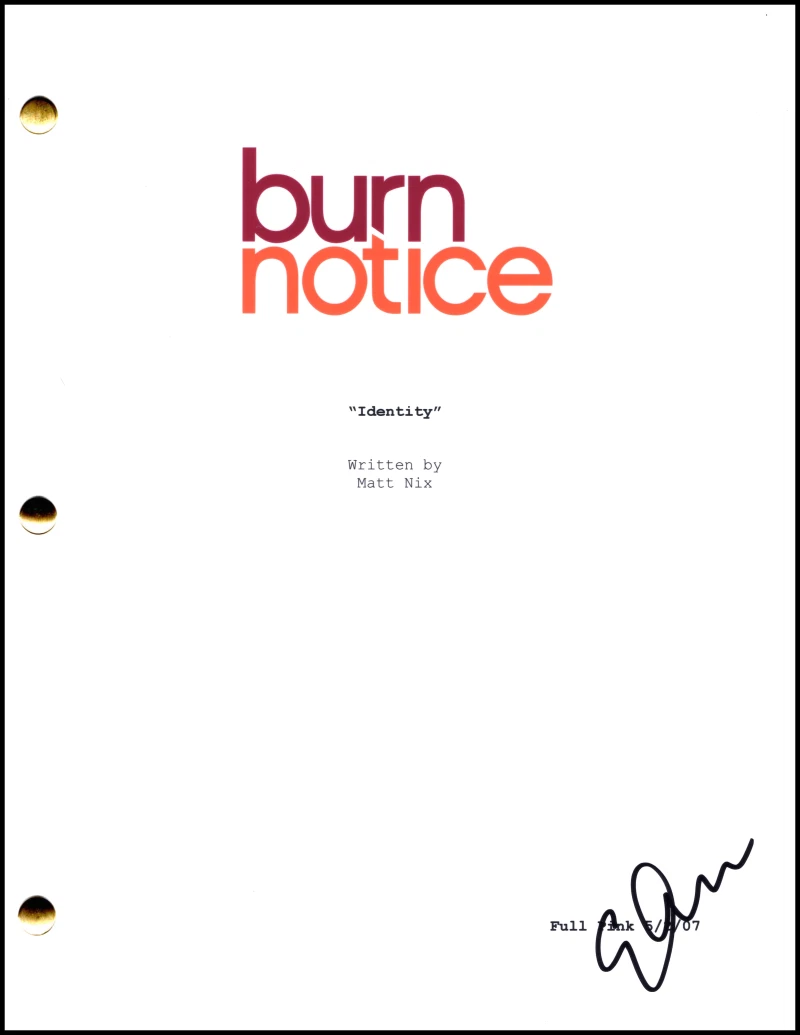 Gabrielle Anwar Signed Autograph Burn Notice Full Script Screenplay - Fiona