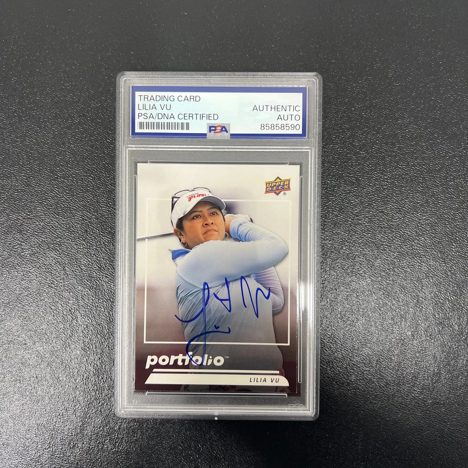 Upper Deck Portfolio#!81 Lilia Vu Signed Card PSA Autographed