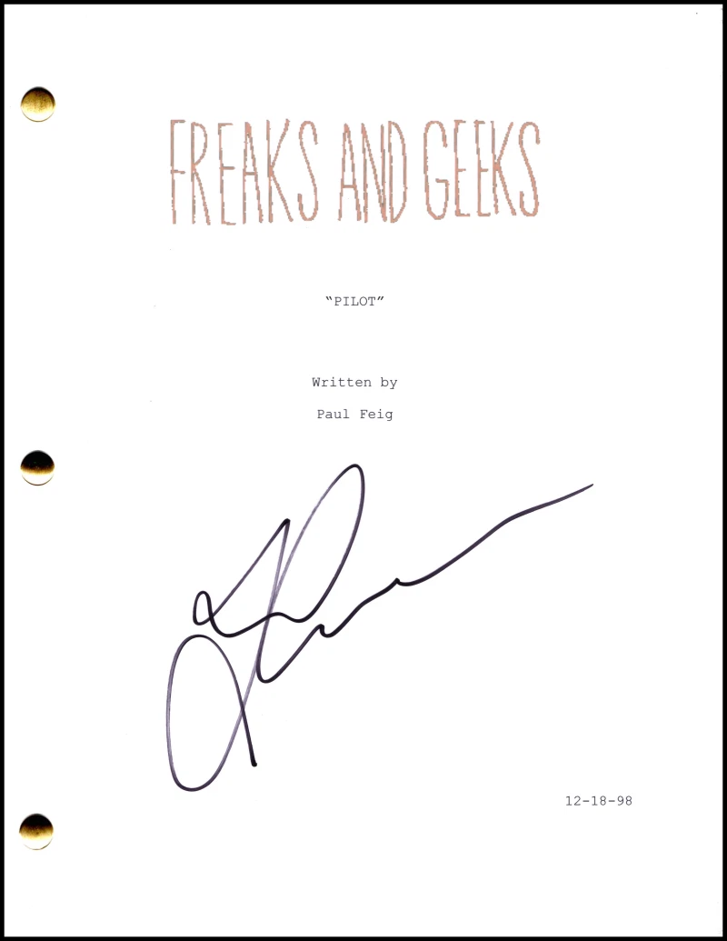 Linda Cardellini Signed Autograph Freaks and Geeks Full Pilot Script Screenplay
