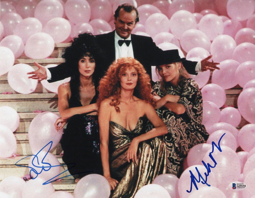 SUSAN SARANDON & MICHELLE PFEIFFER SIGNED AUTOGRAPH 11×14 PHOTO W/ BECKETT COA COLLECTIBLE MEMORABILIA