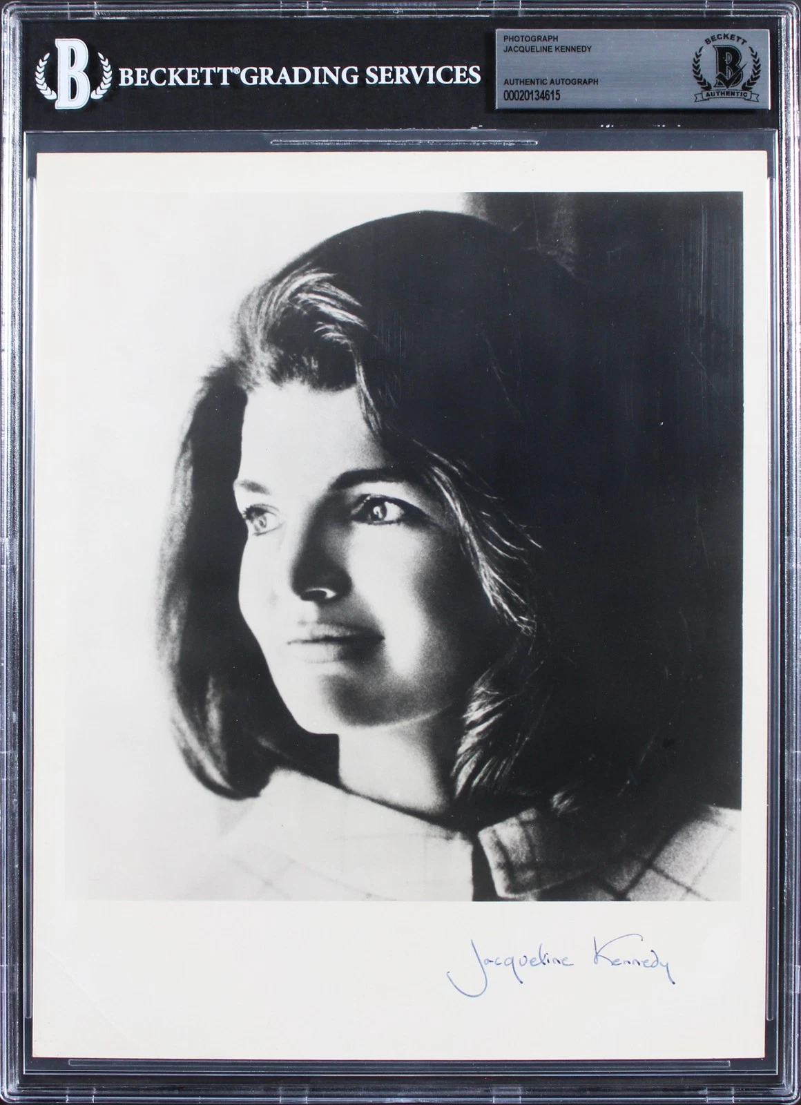 Jacqueline Kennedy Onassis Authentic Signed 8x10 Black & White Photo BAS Slabbed