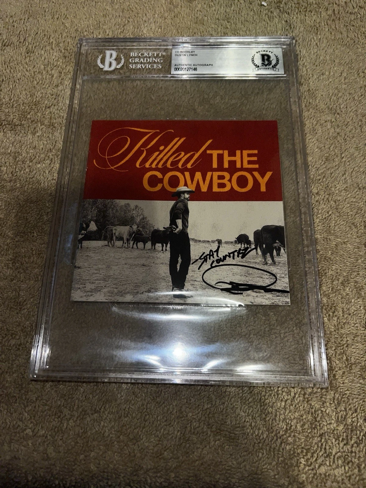 Dustin Lynch Signed Killed The Cowboy CD Booklet Music Legend Beckett