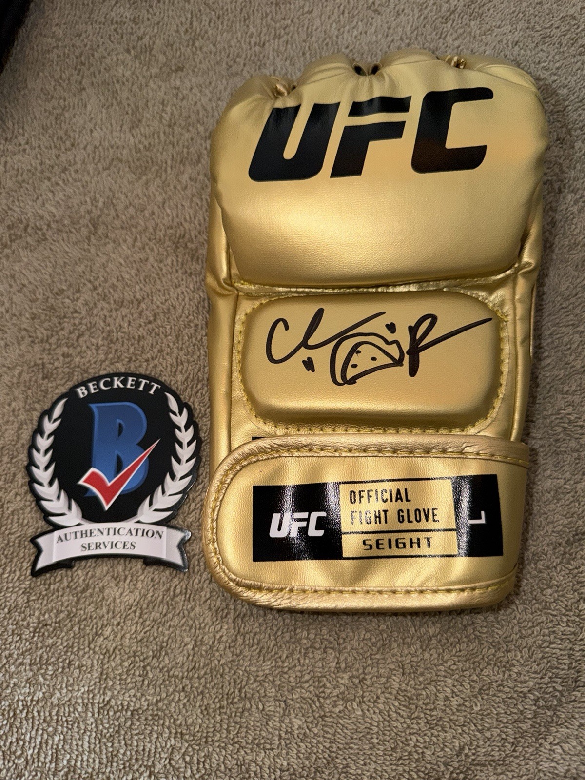 Chris Taco Padilla Signed UFC Glove UFC Future Champ Superstar Beckett #2