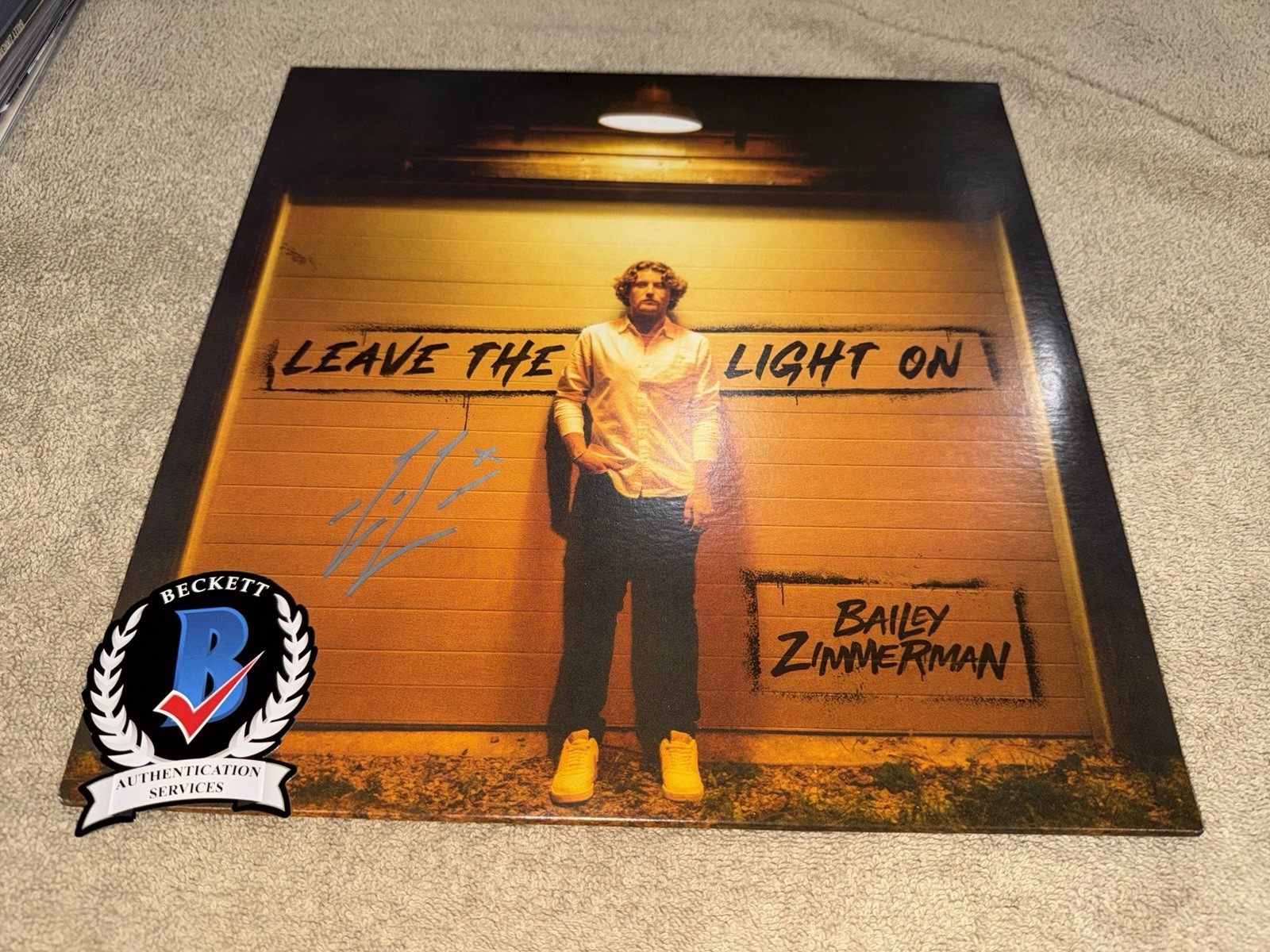 Bailey Zimmerman Signed Leave The Light On Vinyl Country Music Legend Beckett
