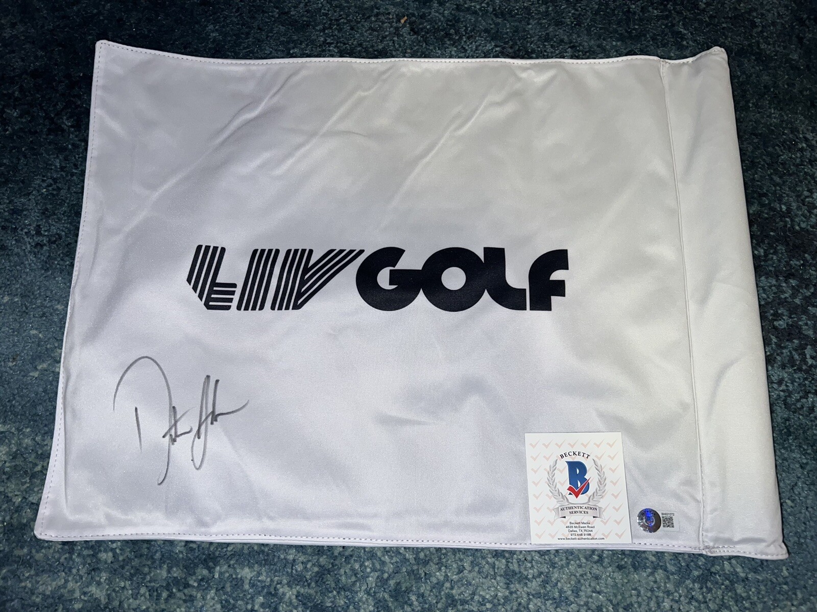 Dustin Johnson Signed Official LIV Golf Flag 3x LIV Champion Aces Boston Beckett