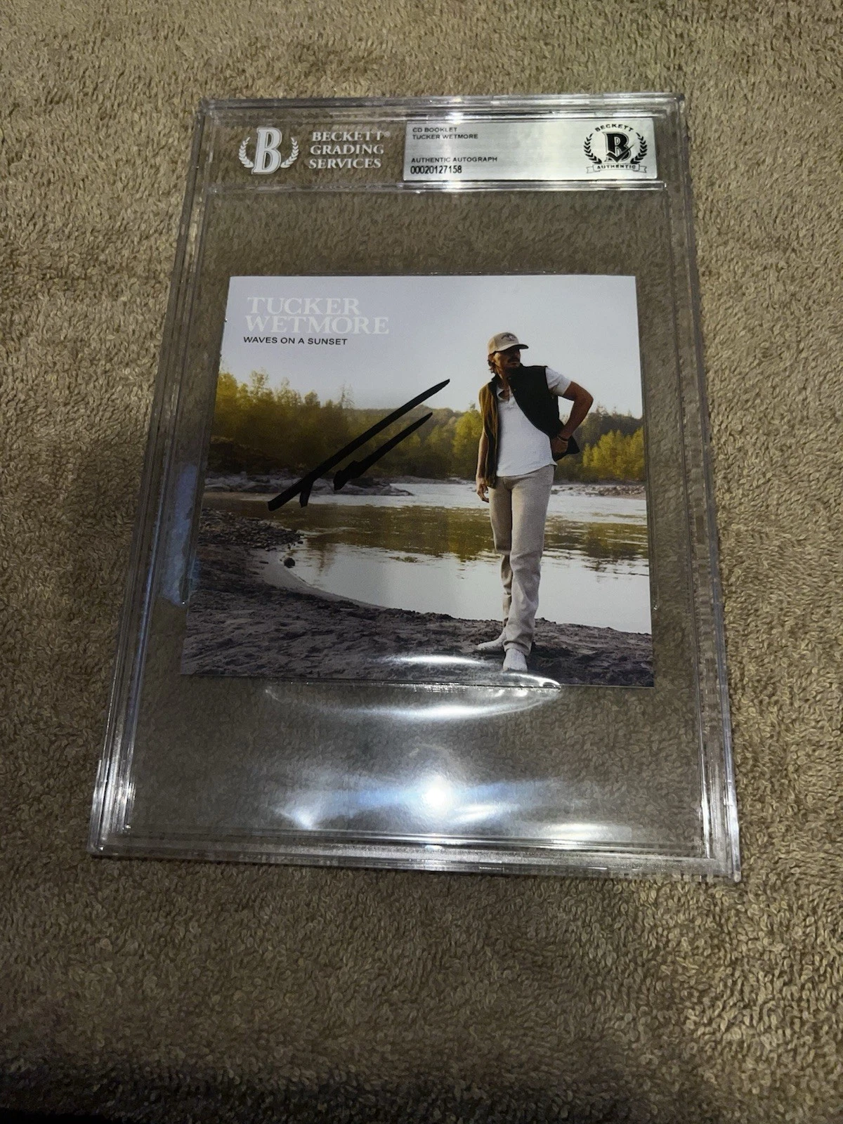 Tucker Wetmore Signed Waves On A Sunset CD Booklet Music Legend Beckett