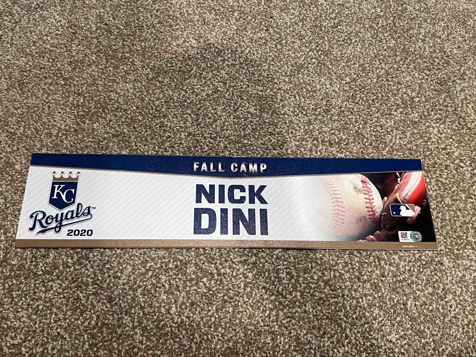 KANSAS CITY ROYALS GAME USED ? TEAM ISSUED BASEBALL NAMEPLATE FC NICK DINI