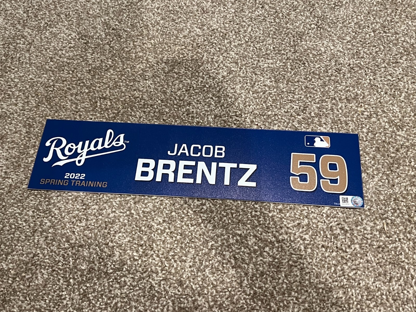 KANSAS CITY ROYALS GAME USED ? TEAM ISSUED BASEBALL NAMEPLATE ST JACOB BRENTZ