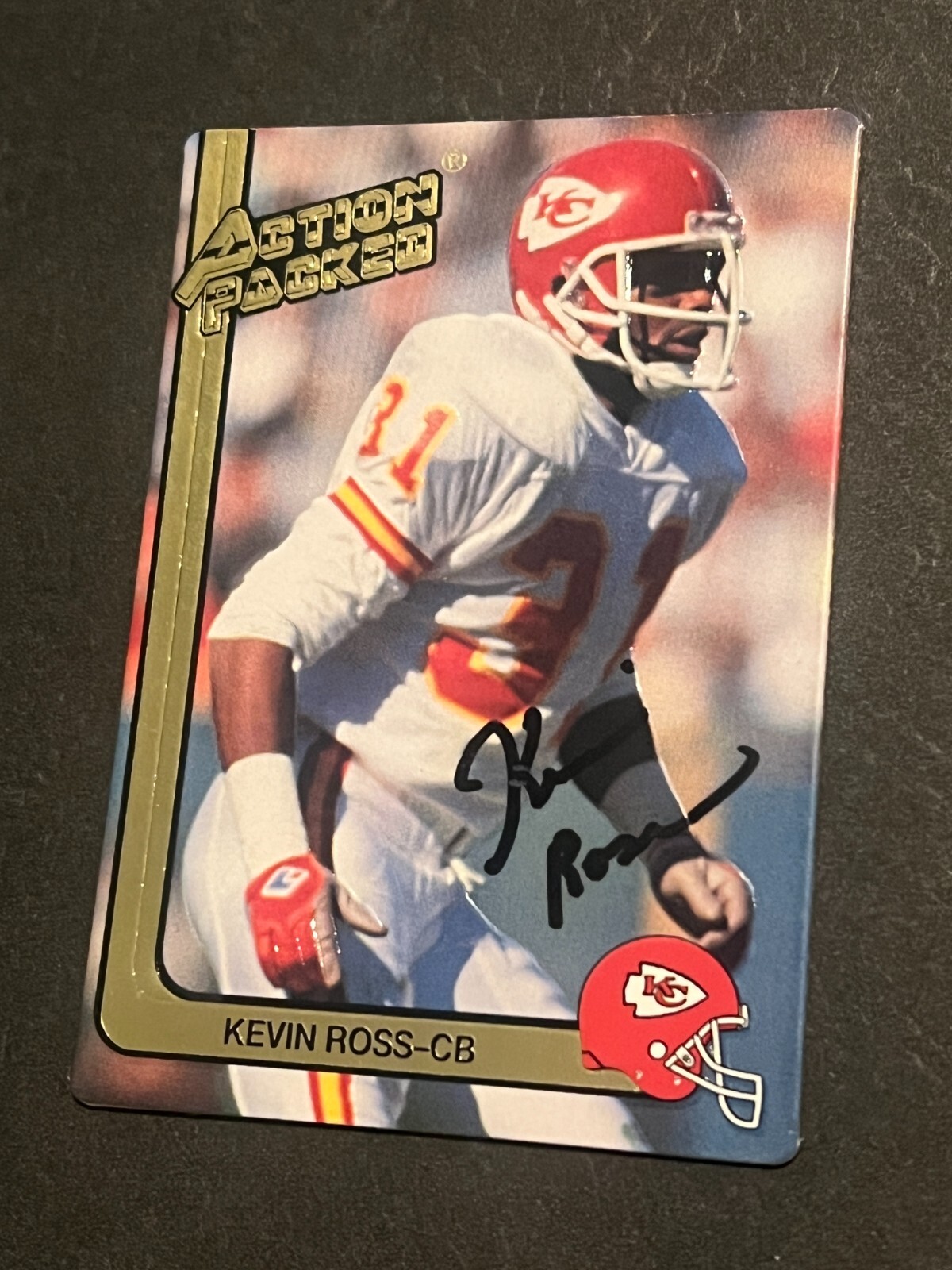 SIGNED FOOTBALL CARD AUTO KANSAS CITY CHIEFS KEVIN ROSS 1991 ACTION PACKED #117